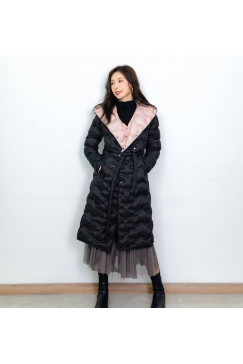Hooded puffer jacket with belt