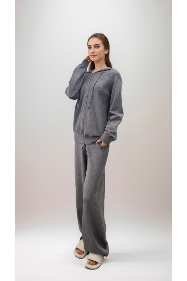 Vest and pants set