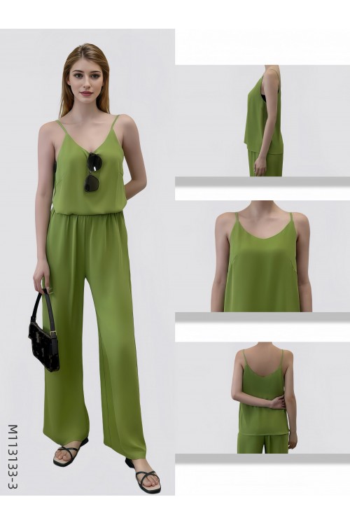 Ensemble t-shirt et pantalon