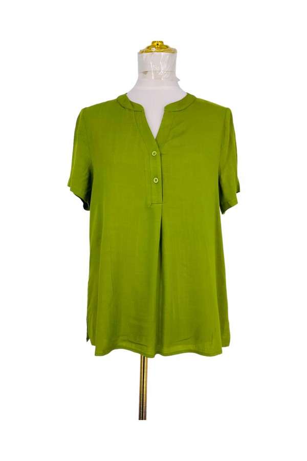 Plain t-shirt